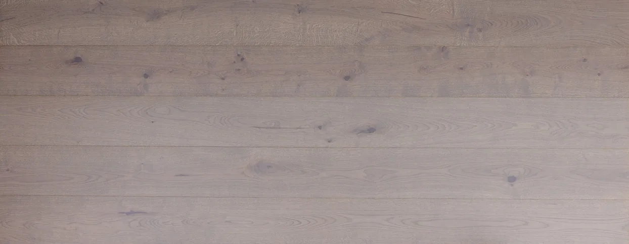 Lucia Supreme flat flooring sample